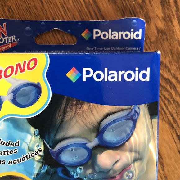 Polaroid Fun Shooter w Bonus Goggles ~ waterproof / disposable Camera - Picture 4 of 11